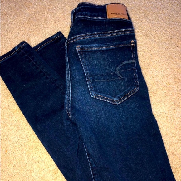 (SOLD)Next level stretch ! AMERICAN eagle jeans - Picture 1 of 1